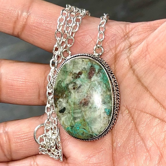 Chrysocolla in Quartz Pendant Necklace - Picture 4 of 13